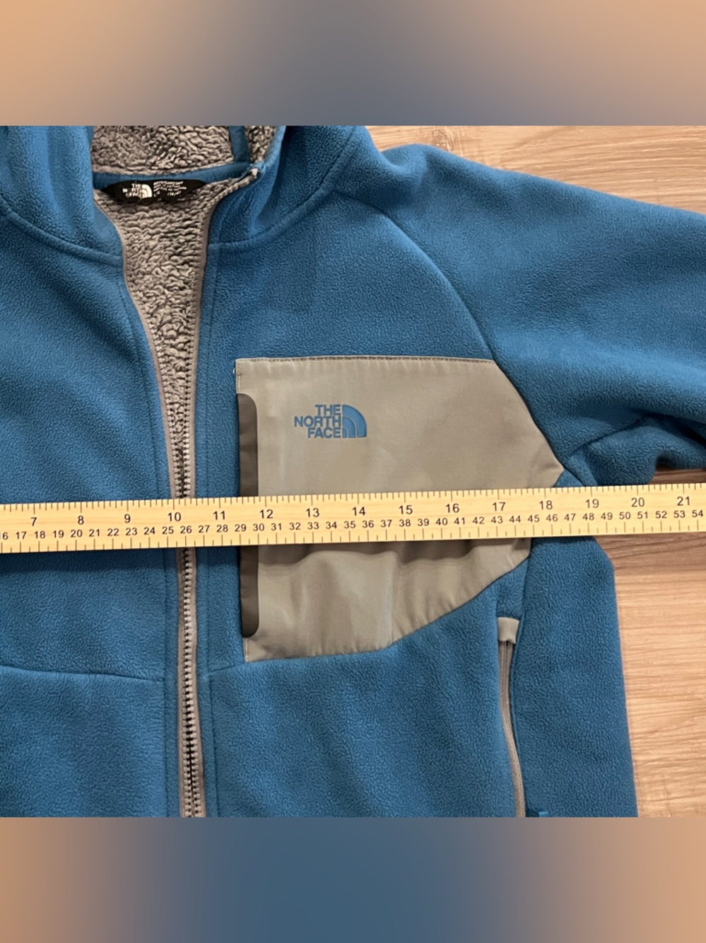 The North Face Blue and Gray Sherpa-Lined Hooded Fleece - Picture 5 of 7
